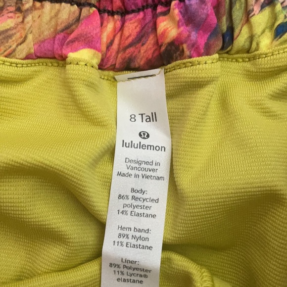 Lululemon Catalyst Multi size 8 NWT - Picture 4 of 4